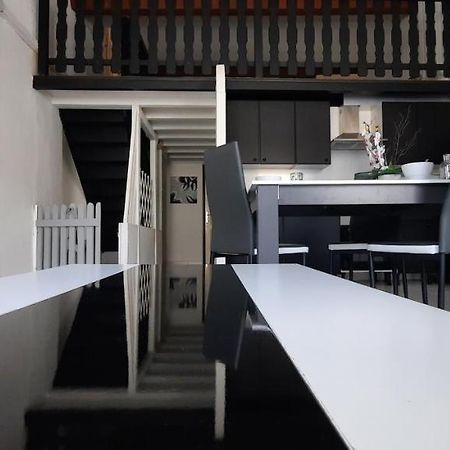 Le Telly-Centre Ville-Petits Prix-Ideal Pour Rayonner Sur La Ville Carcassonne Zewnętrze zdjęcie