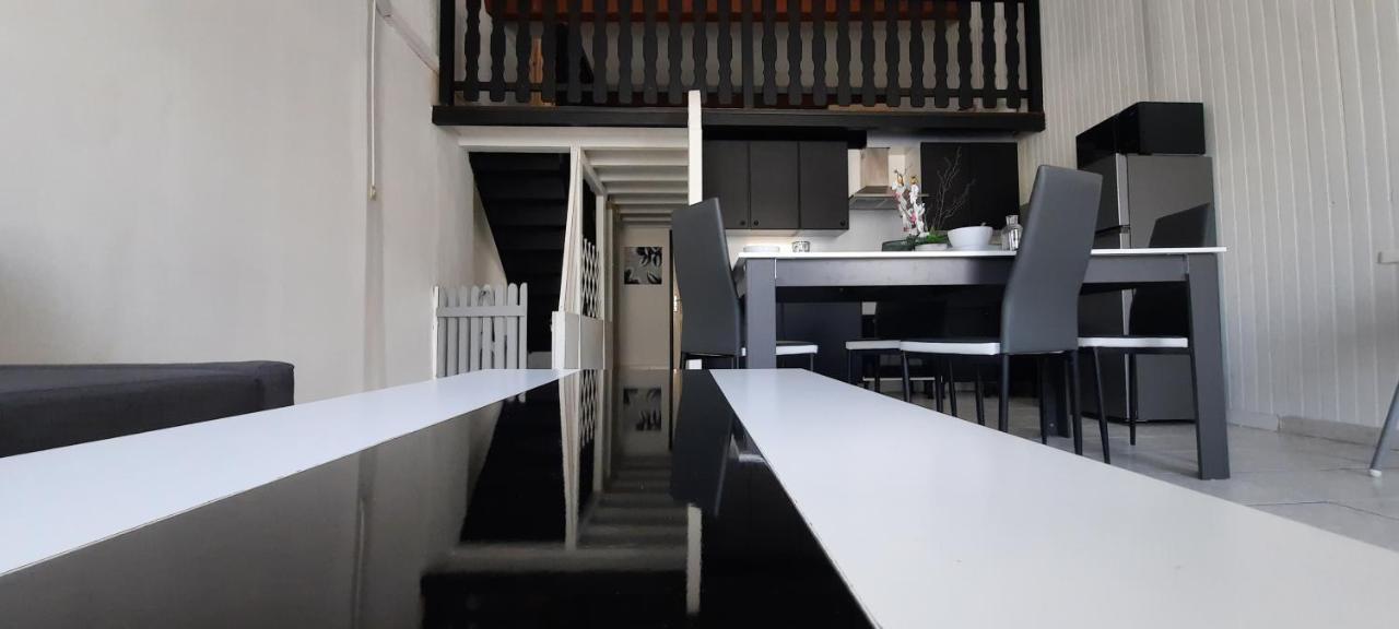 Le Telly-Centre Ville-Petits Prix-Ideal Pour Rayonner Sur La Ville Carcassonne Zewnętrze zdjęcie