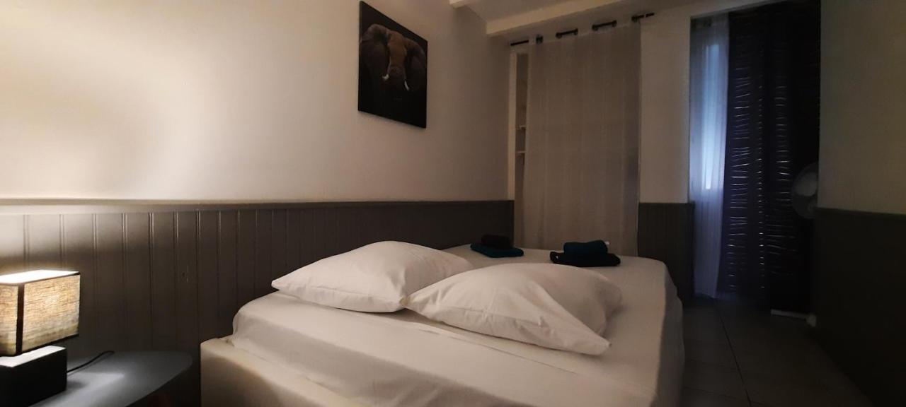 Le Telly-Centre Ville-Petits Prix-Ideal Pour Rayonner Sur La Ville Carcassonne Zewnętrze zdjęcie